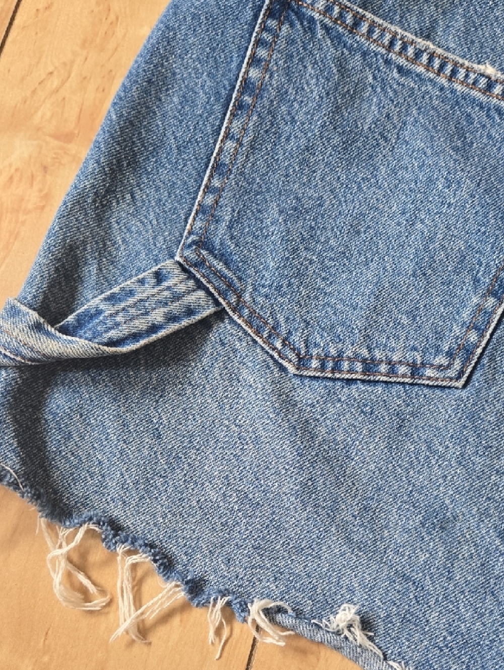 Denim Forum Light Blue Frayed Hem Short Overalls - Picture 6 of 7